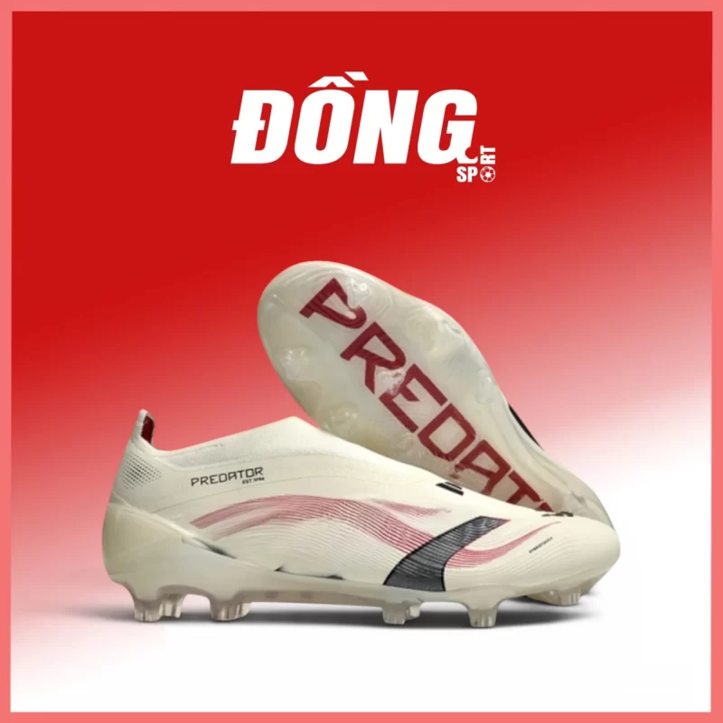 Đôi giày Adidas Predator không dây màu trắng kem cùng mặt đế FG in chữ Predator