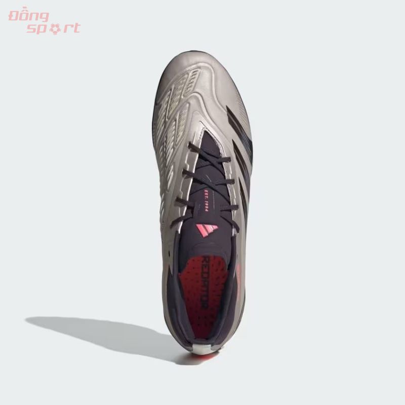 Adidas Predator sân cỏ nhân tạo