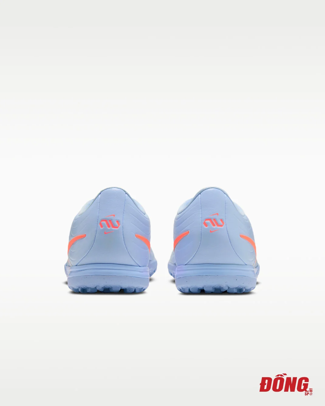 Gót giày Nike Tiempo Maestro Academy TF IQ8242-900 với logo NU màu cam