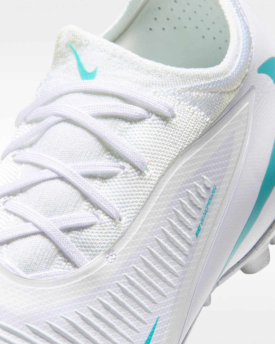 Giày Bóng Đá Nike Phantom 6 Low Pro TF - HJ4123-102 Trắng Xanh Mint - Image 7