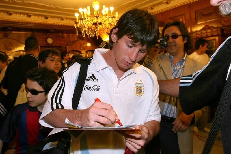 Lionel Messi và 6 kỳ World Cup khiế - ảnh 1
